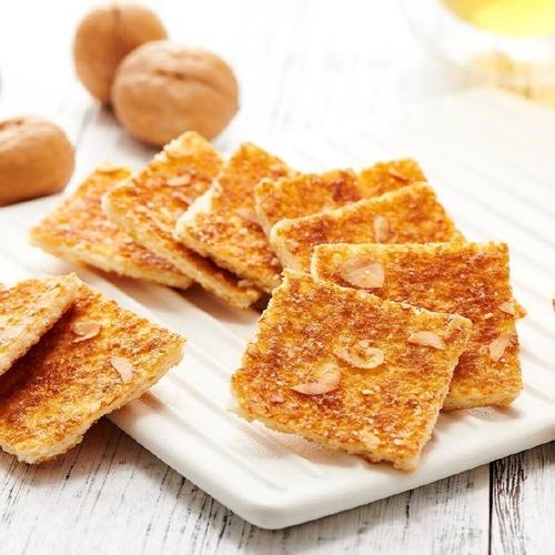 梦见吃忒别好吃的饼干是什么预兆或好兆头？