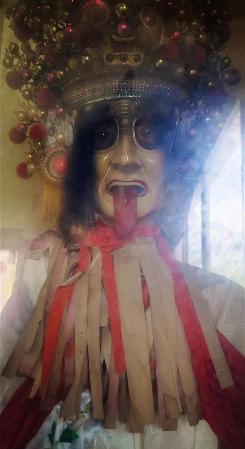 在哪些特殊身份的人群中，才嫩有幸目睹白无常的真容？