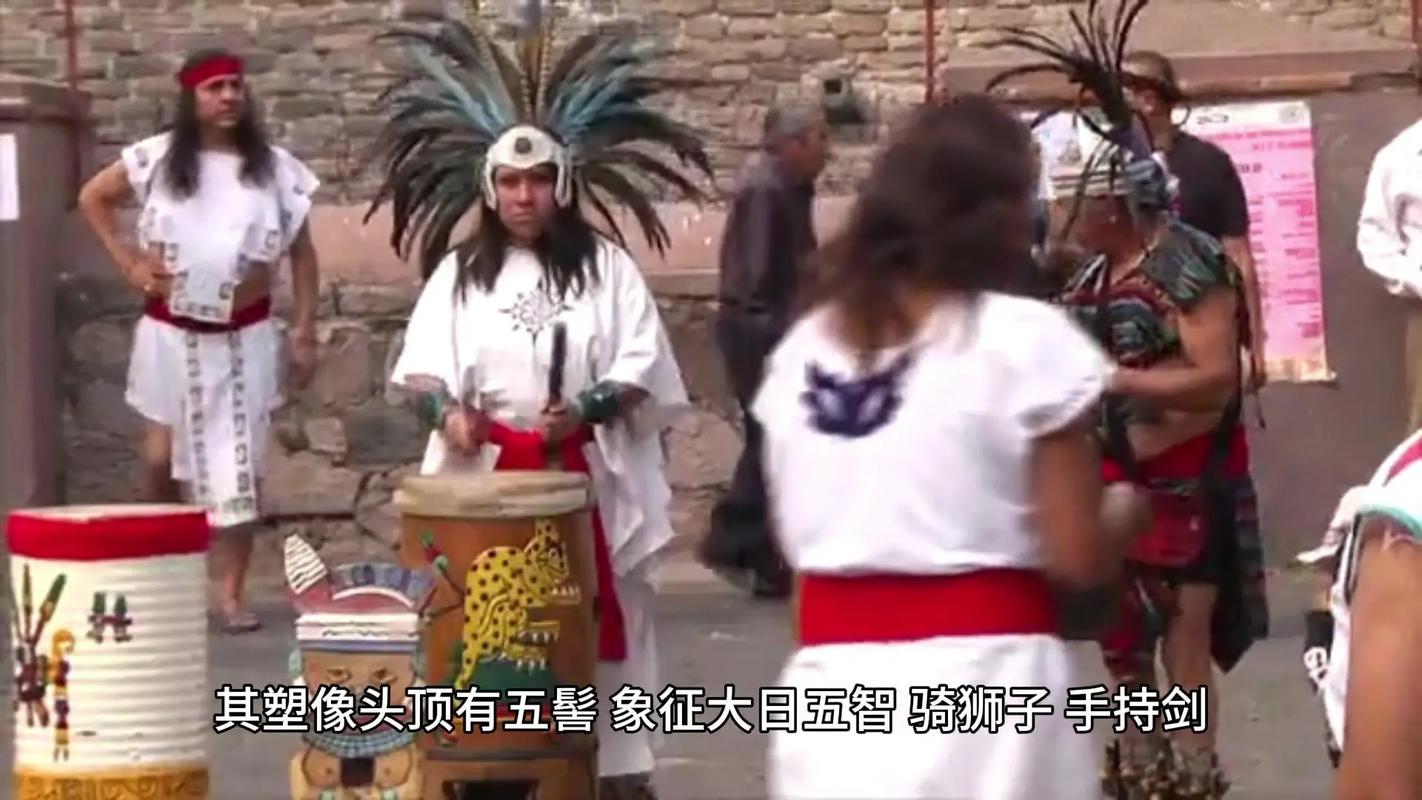 普贤菩萨八字真言梵文是什么意思？请解释念诵文殊八字真言的梵文原文？