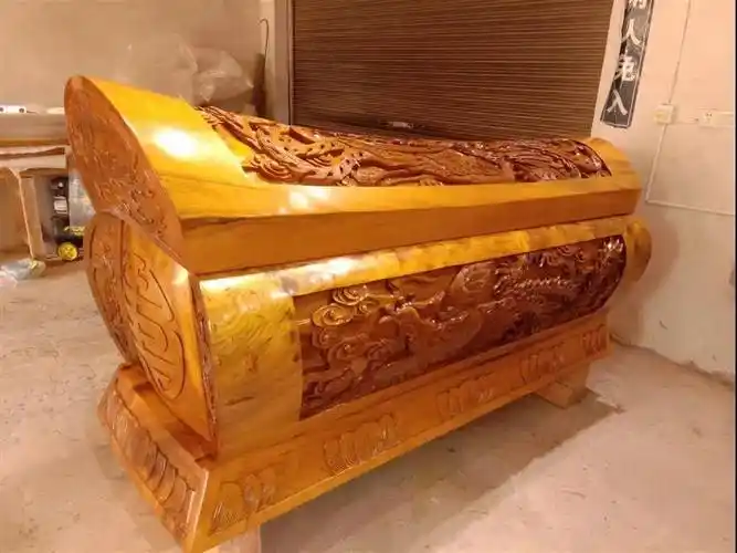 男人晚上做梦梦到死人是吉是凶，有什么征兆？
