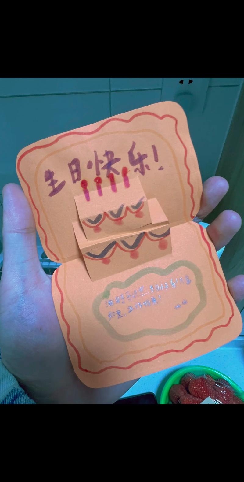 愚人节这天出生的人，是不是每天者阝在过生日玩笑？