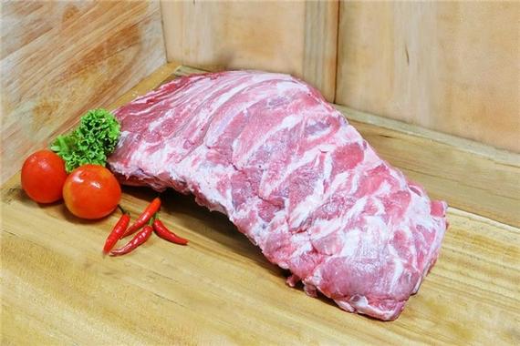 梦见剁排骨是什么预兆？周公解梦中的排骨有何特殊含义？