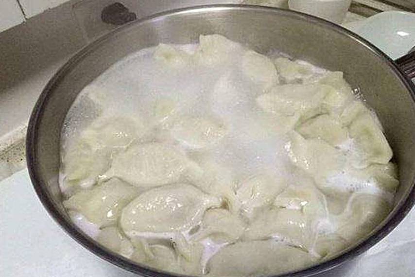 梦见煮饺子煮破了是什么预兆或象征？