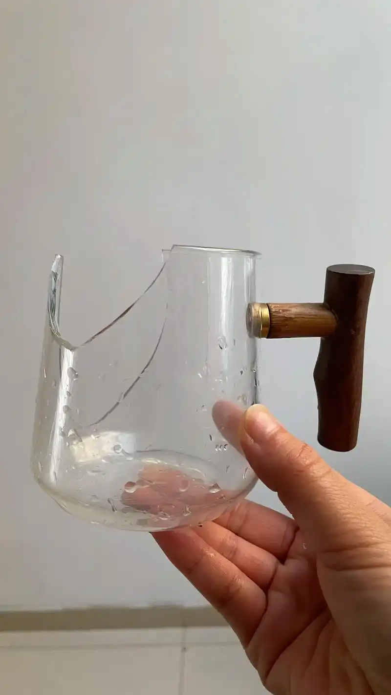 梦见玻璃杯子碎了是什么吉凶预兆？
