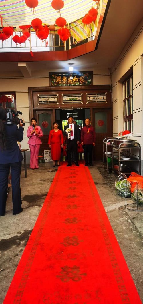 梦见和男朋友结婚办酒席，这预示着什么好事要发生？