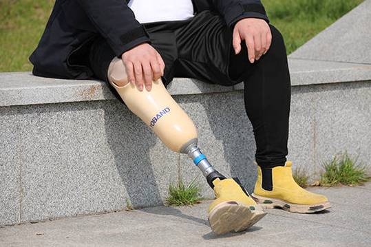 梦见老公腿截肢是什么预兆？