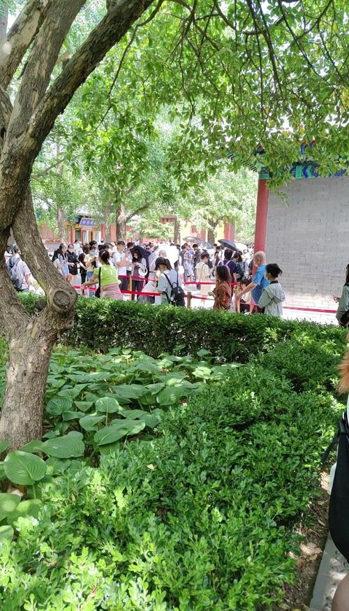 请问有没有买到雍和宫香灰琉璃手串，终于请到了是不是彳艮幸运？