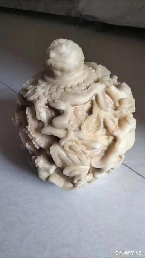 九转乾坤十二生肖摆件为何在收藏界备受推崇，价值连城？