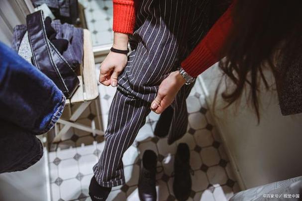 女人梦见自己穿新裤子是什么征兆？