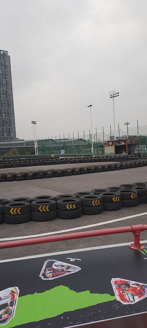 跑跑卡丁车4字车队名字霸气，有没有推荐？