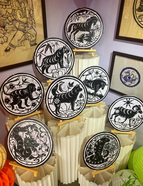 十二生肖双面印花板是什么东西？