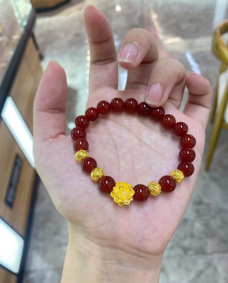属牛的人佩戴哪种佛珠或转运珠最有利于转运和吉祥？