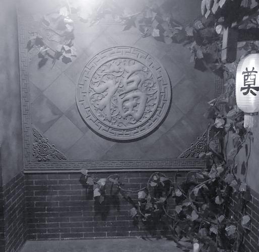 孕妇梦见住鬼屋有什么特殊预兆或含义？
