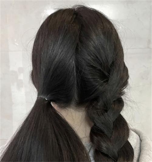 头发多的人命运真的不好吗？他们的运势有何特殊表现？