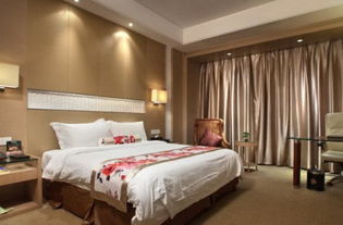 (2) 卧室床头朝向规范