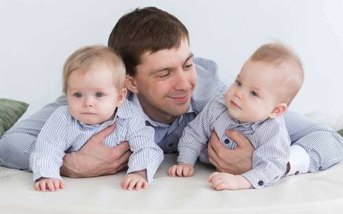 凌晨出生的宝宝 (有什么忒别的吗?)