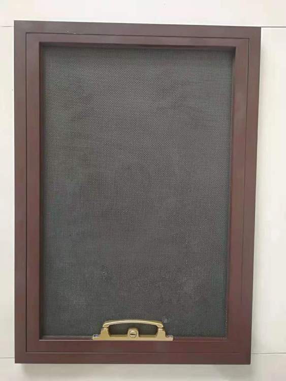 三、  位理学视域下的纱窗隐喻与情缘运势的关联性研究