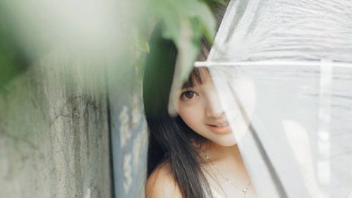 兔年出生的女生：温柔体贴与良好交际能力