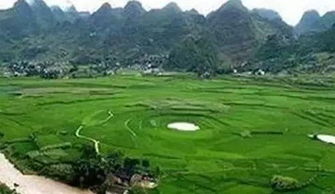 七、 祖坟风水对后代运势的多维影响