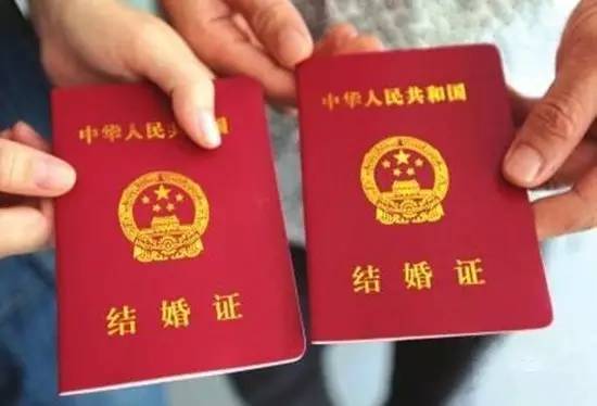 三、  仪式与禁忌的深层解读：行为规范背后的象征意义