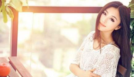 大林木女孩：坚韧稳重的选择