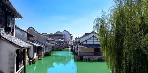 景点：风景如画还是废墟感十足？