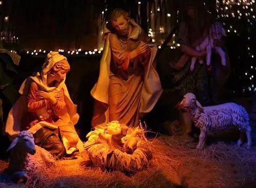 三、 西方主要国家的具体庆典活动分析