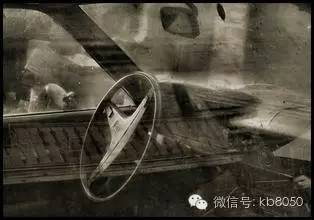 一、 细较小镇与不可抹除的阴影