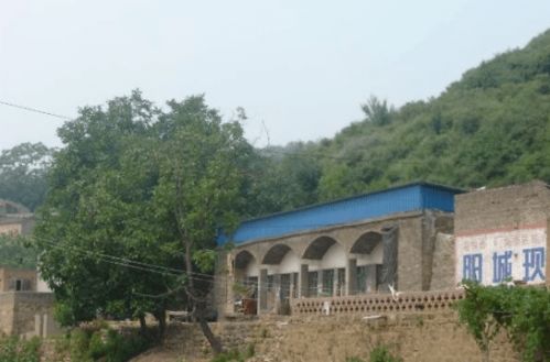 三角形道路：不利于居住者