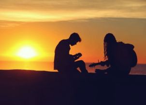 生肖元素的运用：传统文化的现代诠释