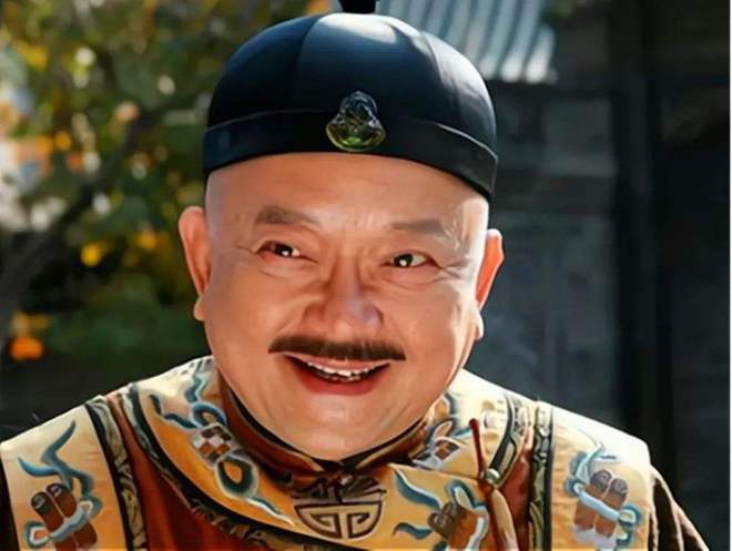 和珅八字四柱和和珅传中描述的生平事迹，有哪些不为人知的秘密或争议？