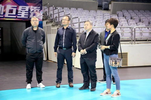 6. 景点打卡：人挤人才热闹