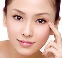 面相下巴包括耳朵吗？女人下巴什么形状最好？