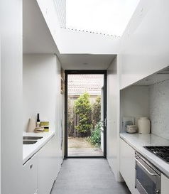 （一）光线不足的潜在风险