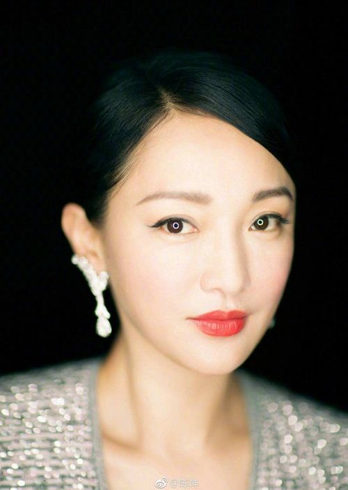 周迅的八字密码：一个女演员的玄学人生