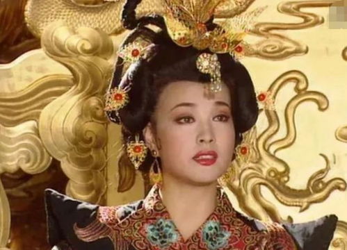 1.1 生育时间段的疑点