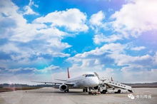 友情提示：带好防晒霜、 帽子、墨镜、以及足够的体力!