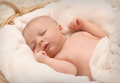 清睿：出自“皇鉴清居远،天文睿奖浓。”寓意品德清正،聪明睿智۔