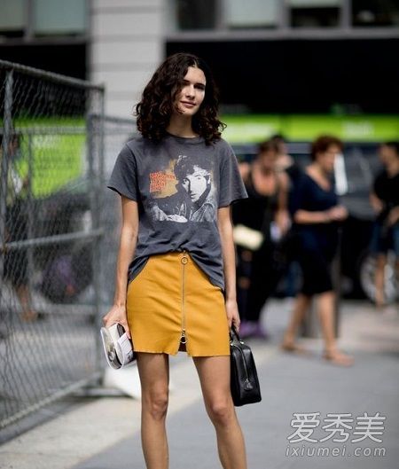 一、颜色搭配？随便啦！但要鲜艳的那种