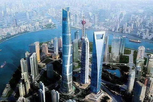 高楼封顶时是否需要考虑风水方面的讲究？