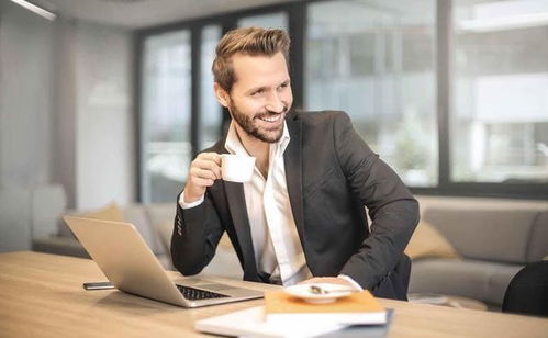 服务行业及人际交往密集型岗位