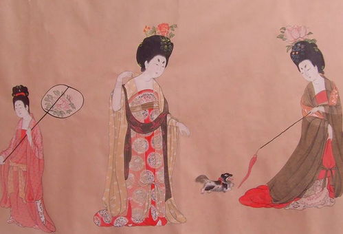 女命八字食神旺且透干，两个食神透干，这样的八字特点有哪些？