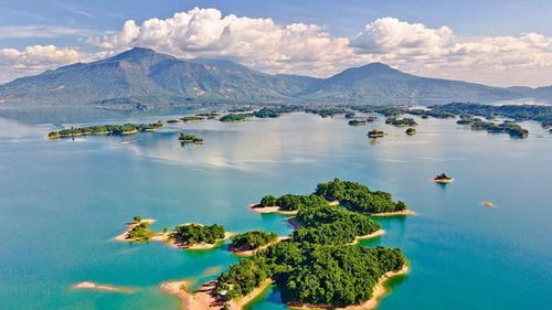 千岛湖：淳安县的碧波仙境 (水上乐园还是不错的)