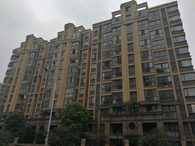 2. 房龄与产权来源核查