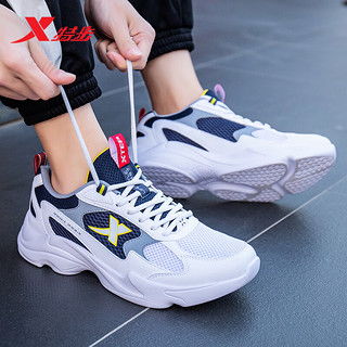 美式休闲旅游鞋男款：一场脚丫子的狂欢