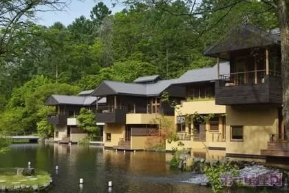 二、 山景观赏对居住者身心健康的积极影响机制