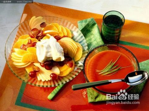 过年食物中什么生肖的元素最多，坐拥百城成语所指的生肖是哪一个？