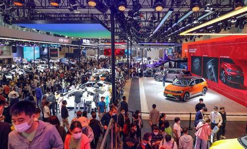 包公园：老年广场舞中心