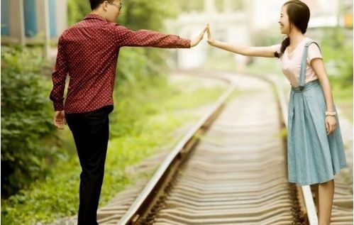 八字重女命婚姻会否不理想？八字差却生活幸福的情况多吗？