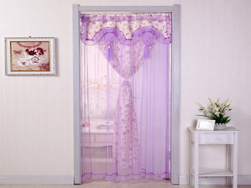 厨房门帘挡煞聚财效果如何？适合我家厨房吗？